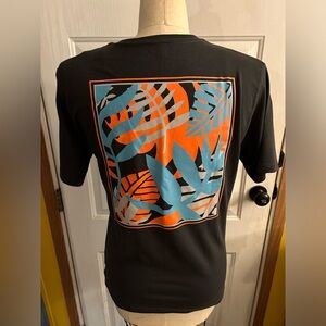 Old Navy men’s tee shirt